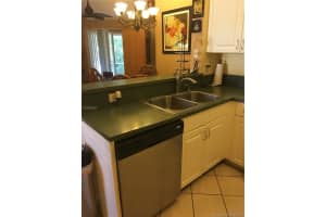 8944 NW 53rd St, Sunrise, FL 33351, Sold 11/30/17