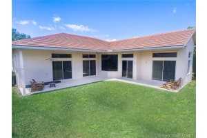 270 Landings Blvd, Weston, FL 33327, Sold 04/06/18