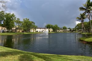 200 Palm Cir W, Pembroke Pines, FL 33025, Sold 10/10/18