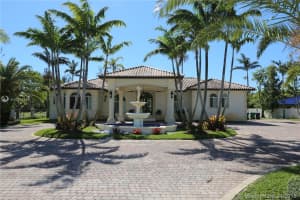 11950 SW 43rd St, Miami, FL 33175, Sold 02/20/18