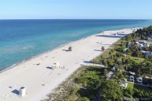 3737 Collins Ave, Miami Beach, FL 33140, Sold 07/31/18