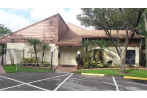 6182 Laurel Ln, Tamarac, FL 33319, Sold 11/24/17