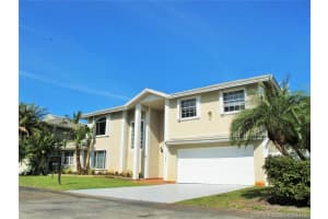 2535 NE 206th Ln, Miami, FL 33180, Sold 07/25/18