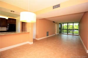 8441 Forest Hills Dr, Coral Springs, FL 33065, Sold 12/22/17