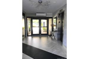 9800 W Bay Harbor Dr, Bay Harbor Islands, FL 33154, Sold 12/29/17