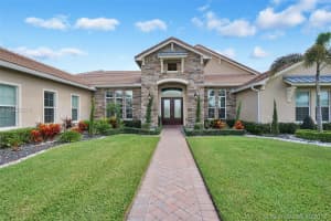 4974 W Sterling Ranch Cir, Davie, FL 33314, Sold 01/11/19