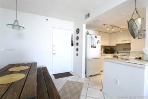 1621 Bay Rd, Miami Beach, FL 33139, Sold 03/12/18