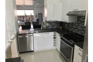 21315 NE 8th Ct, Miami, FL 33179, Sold 03/19/18