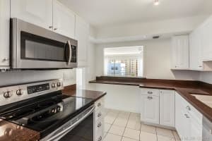 550 Ocean Dr #8g, Key Biscayne, FL 33149, Sold 08/28/18