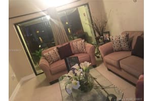 551 NW 107th Ave, Miami, FL 33172, Sold 12/14/17