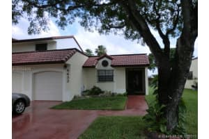6432 NW 188th Ln, Hialeah, FL 33015, Sold 11/15/17