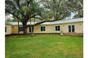 3833 N Moorings Way, Miami, FL 33133, Sold 10/12/17