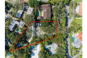 3833 N Moorings Way, Miami, FL 33133, Sold 10/12/17