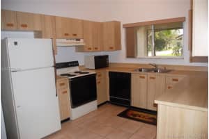10404 NW 9th Pl, Coral Springs, FL 33071, Sold 01/26/18