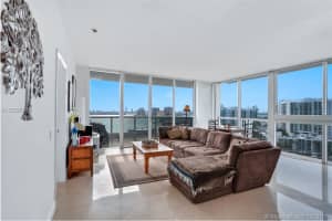 Office, 7929 West Dr, North Bay Village, FL 33141, Sold 12/22/17