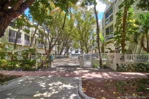 325 Meridian Ave, Miami Beach, FL 33139, Sold 04/06/18