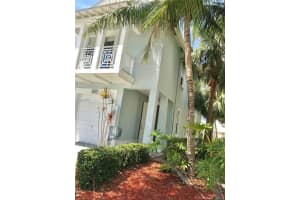 10745 NW 75th St, Medley, FL 33178, Sold 01/23/19