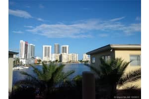 462 Golden Isles Dr, Hallandale Beach, FL 33009, Sold 01/26/18