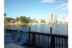 462 Golden Isles Dr, Hallandale Beach, FL 33009, Sold 01/26/18