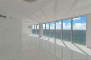 2711 S Ocean Dr, Hollywood, FL 33019, Sold 08/21/18