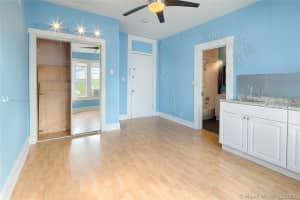 642 Michigan Ave, Miami Beach, FL 33139, Sold 02/05/18
