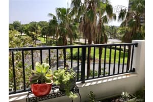 2421 NE 65th St, Fort Lauderdale, FL 33308, Sold 03/01/18