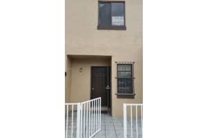 2403 W 52nd Pl, Hialeah, FL 33016, Sold 12/22/17