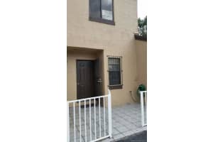 2403 W 52nd Pl, Hialeah, FL 33016, Sold 12/22/17