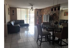 8501 NW 8th St, Miami, FL 33126, Sold 11/27/17