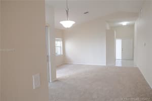 9930 NW 29th St, Doral, FL 33172, Sold 03/20/18