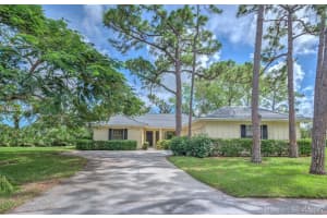 107 Prestwick Cir, Vero Beach, FL 32967, Sold 03/14/18