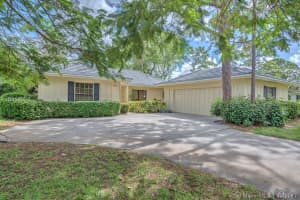 107 Prestwick Cir, Vero Beach, FL 32967, Sold 03/14/18