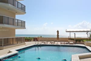 6423 Collins Ave, Miami Beach, FL 33141, Sold 12/13/17