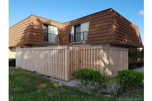 3900 County Line Rd #24c, Tequesta, FL 33469, Sold 11/09/17