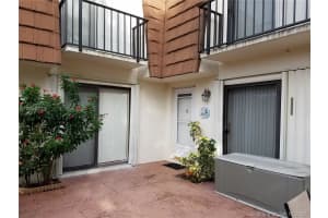 3900 County Line Rd #24c, Tequesta, FL 33469, Sold 11/09/17