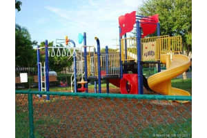 9311 SW 4th St, Miami, FL 33174, Sold 12/19/17