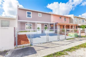 4514 NW 194th St, Miami Gardens, FL 33055, Sold 12/15/17