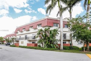 8650 SW 67th Ave, Miami, FL 33143, Sold 12/21/17