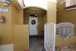 971 SW 154th Path, Miami, FL 33194, Sold 03/12/18