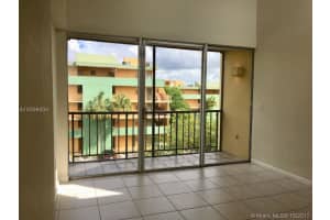 8810 Fontainebleau Blvd, Miami, FL 33172, Sold 12/14/17