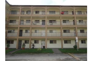 8851 NW 119th St, Hialeah, FL 33018, Sold 11/16/17