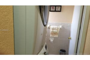 220 W 68th St, Hialeah, FL 33014, Sold 11/17/17