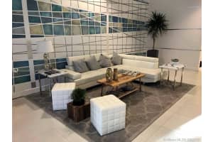 1723 SW 2nd Ave, Miami, FL 33129, Sold 08/14/18