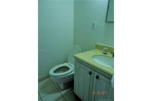 5838 Collins Ave #5f, Miami Beach, FL 33140, Sold 05/01/18