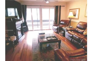 1700 SE 15th St, Fort Lauderdale, FL 33316, Sold 12/12/17