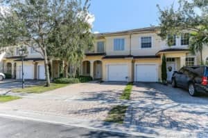 2739 SW 84th Terrace, Miramar, FL 33025, Sold 04/03/18