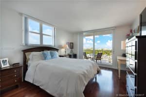 1228 West Ave, Miami Beach, FL 33139, Sold 01/17/18