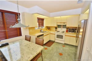 11020 SW 10th Ct, Pembroke Pines, FL 33025, Sold 12/07/17