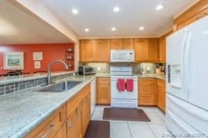 1623 Collins Ave, Miami Beach, FL 33139, Sold 03/07/18