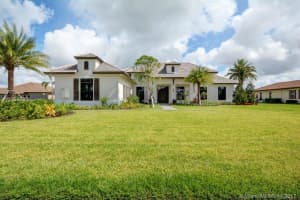 4000 W Camelot Cir, Davie, FL 33328, Sold 12/29/17